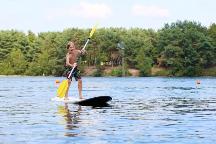 5 Great Paddleboarding Spots in South Carolina