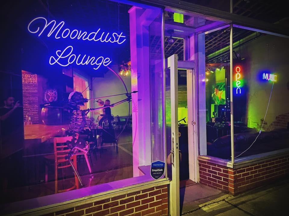 MoonDust   Lounge - Live Music