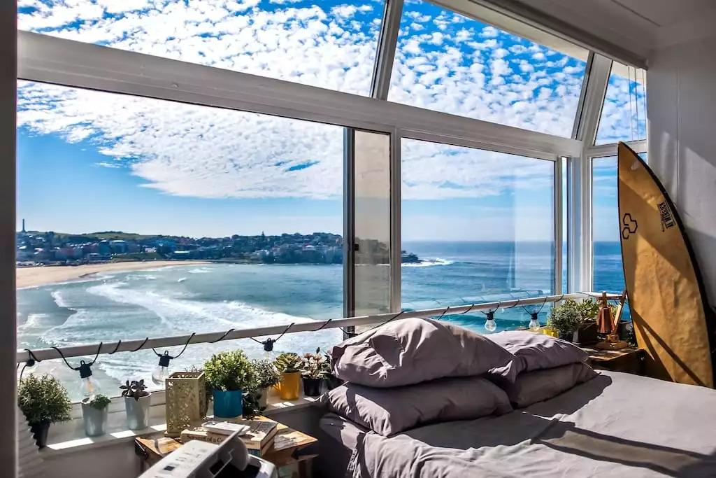 Oh My God Beach View - Top Floor Paradise